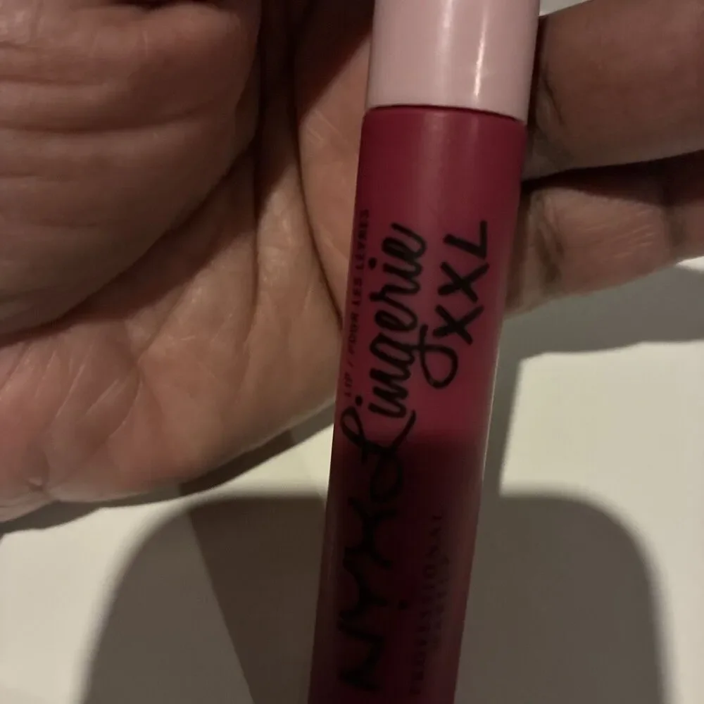 NYX Lip Lingerie Matte Liquid Lipstick-18 Stayin’ Juicy- New/Sealed
